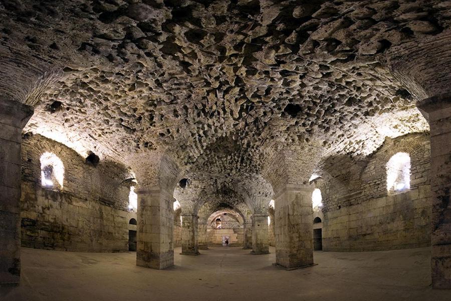 Luxury Apartment In Ancient City Split Exterior foto